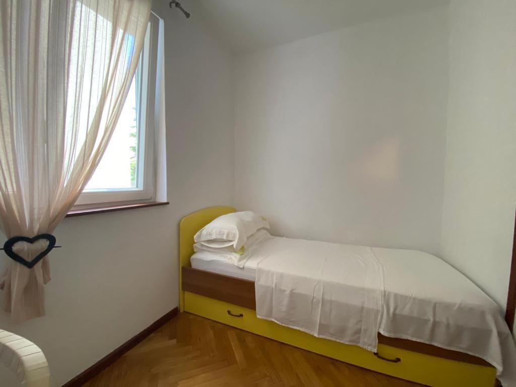 2 Bedroom Apartment/Parking/Market Spalato Esterno foto